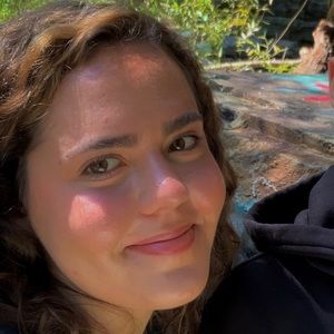 Meet your Posher, Sophia